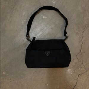 Guess Shoulder Bag